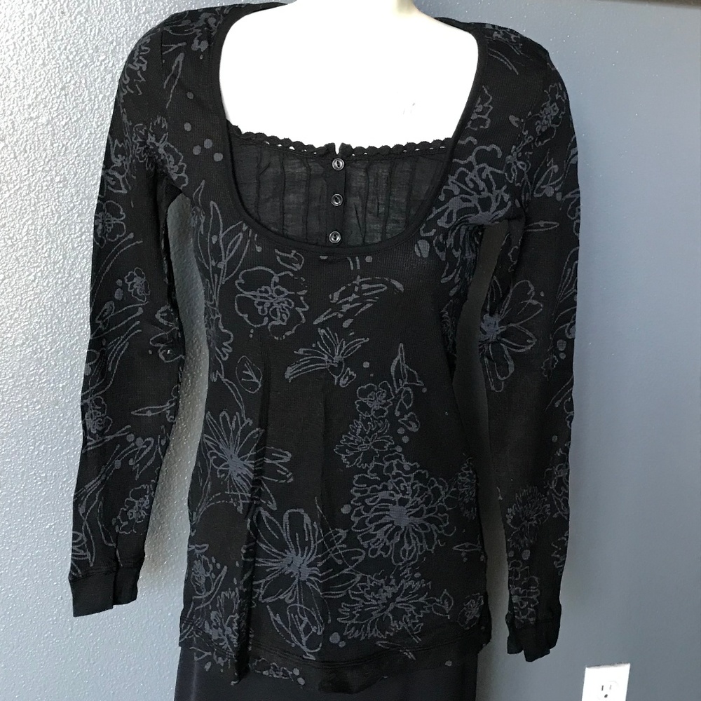 Black Boho Long sleeve Top NWOT